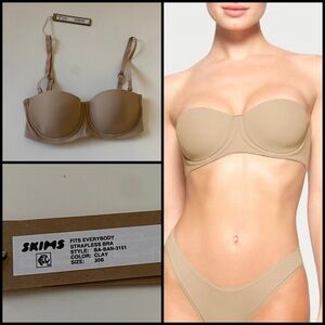 SKIMS Strapless Bra in Clay